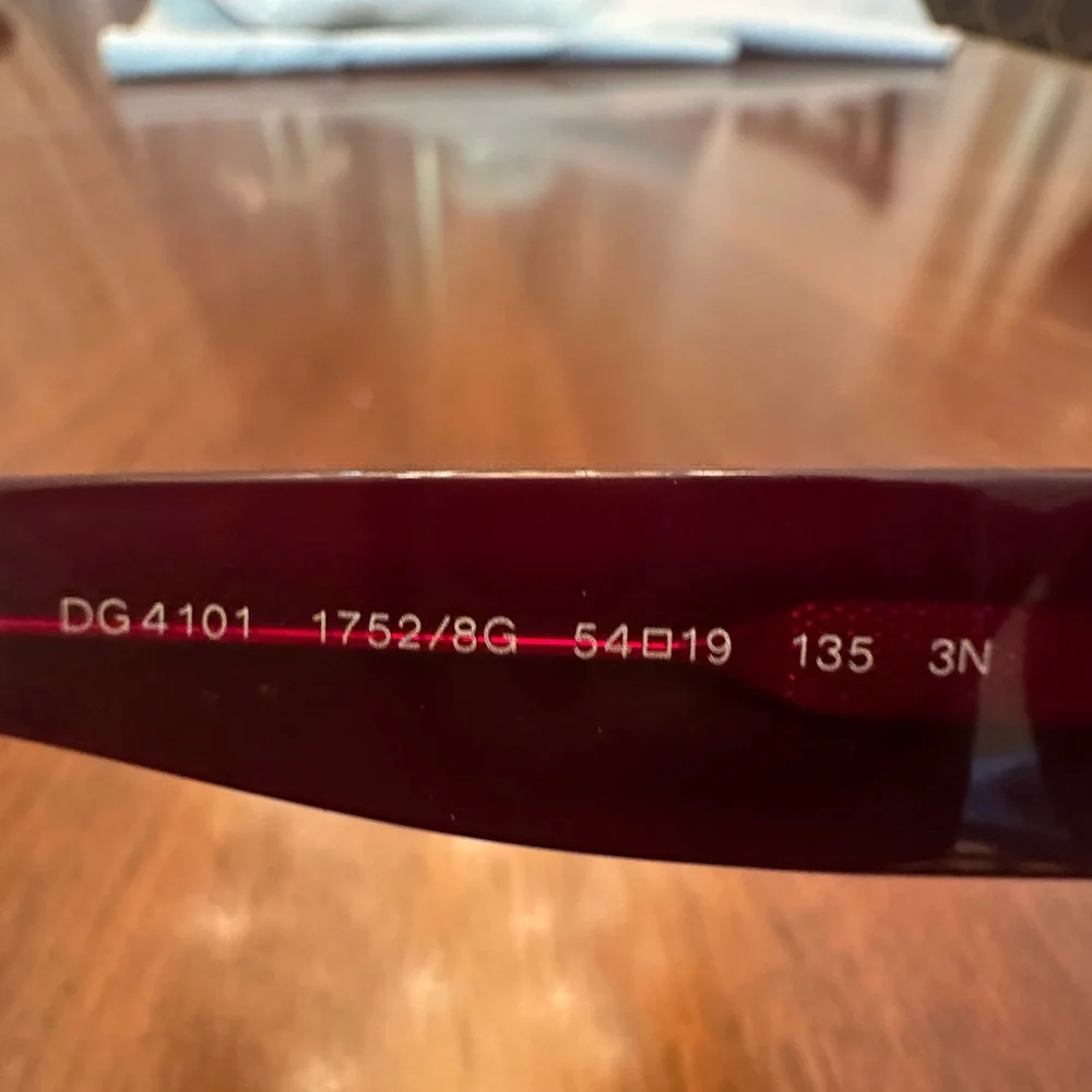 Dolce & Gabbana Red & Black Leopard Oversized Sunglasses – DG Designer Shades - Picture 4 of 10